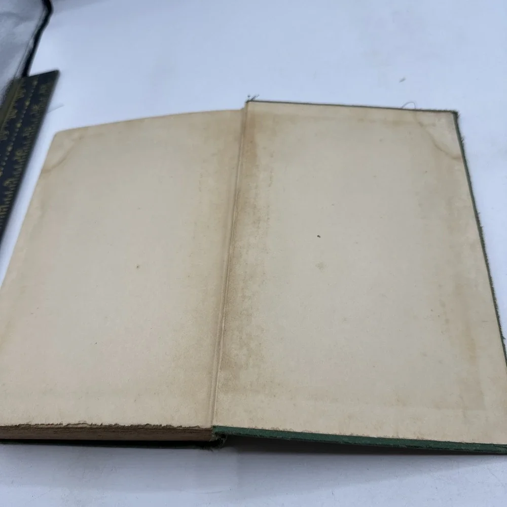 A Humble‎ Lear by Lorna Doone Beers.  First Edition 1929 Hardcover